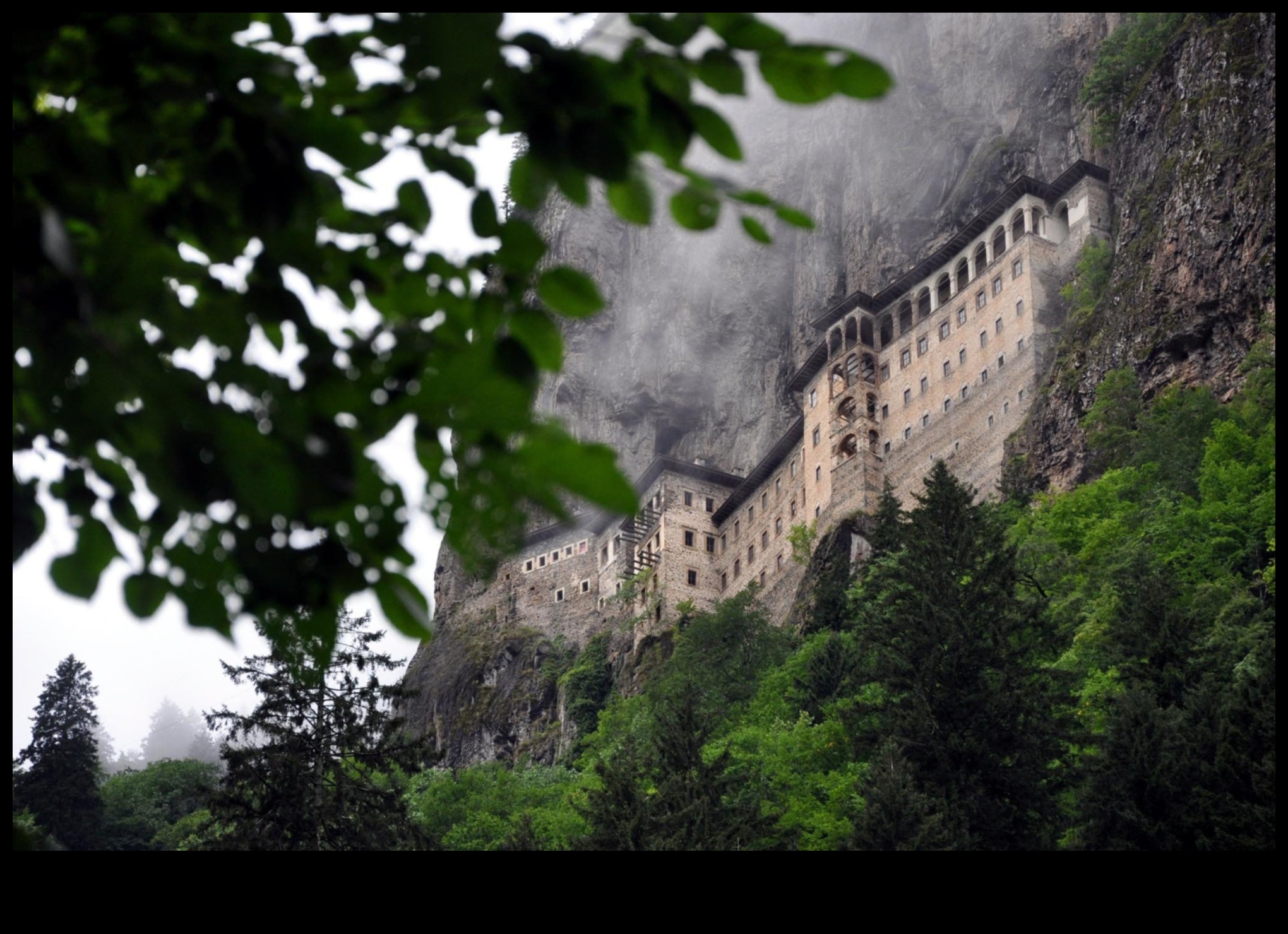 מקלטי מורשת: שמירה על עושרם של אתרי תרבות
