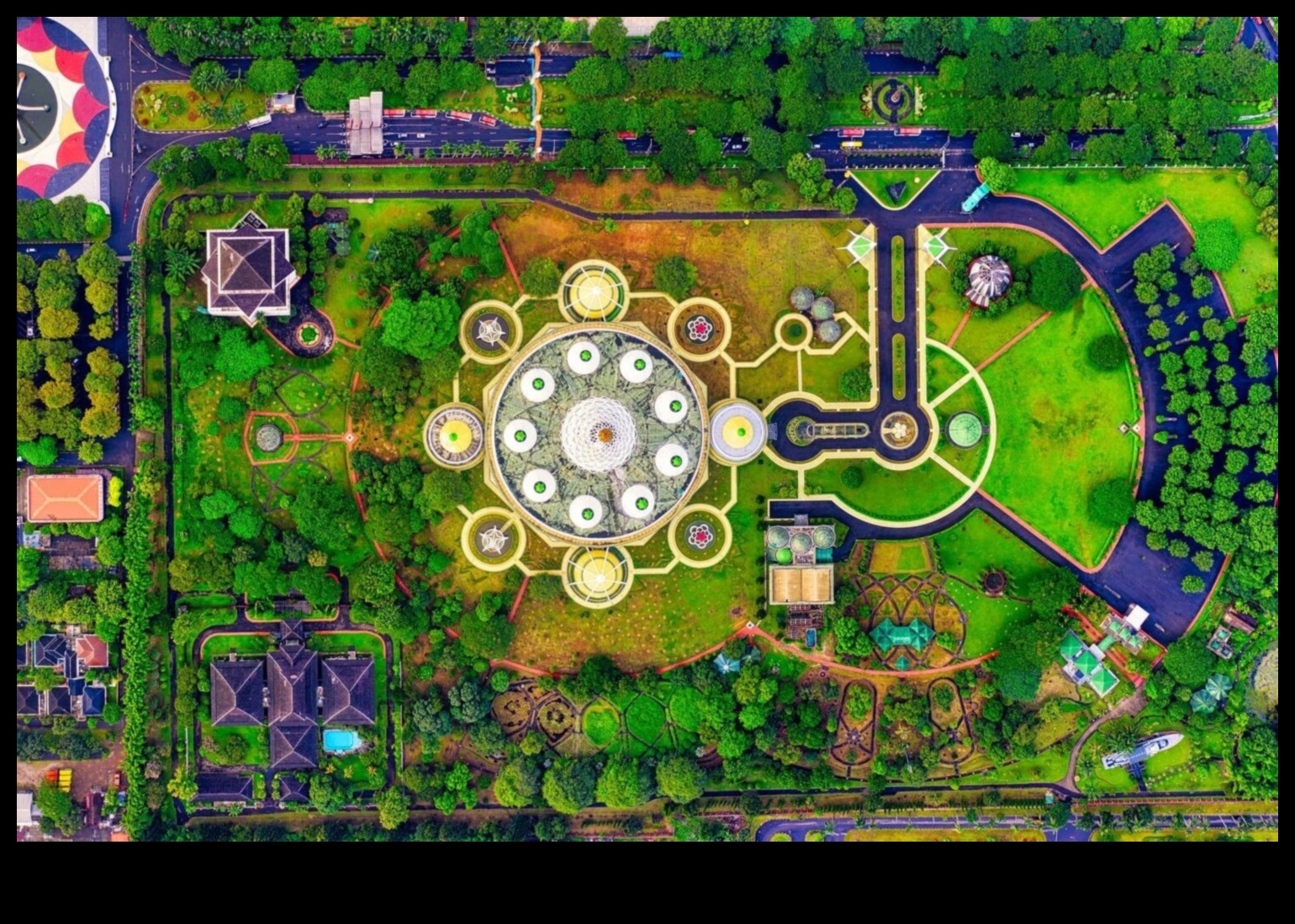 עיצוב שלווה: ההרמוניה של אדריכלות נוף