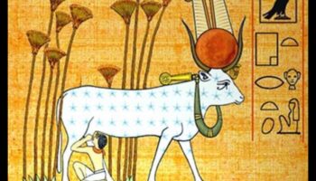 האלה חתור: האלוהות בעלת ראש הפרה באמנות המצרית