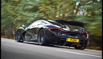 אפס לשישים: האצה המהירה של מכוניות ספורט בעלות ביצועים גבוהים