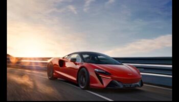 מהפכה שקטה: המשיכה השלווה של מכוניות היברידיות בנסיעות יומיומיות